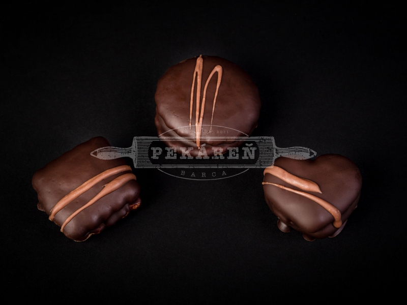 Perníčky plnené, máčané v belgickej čokoláde